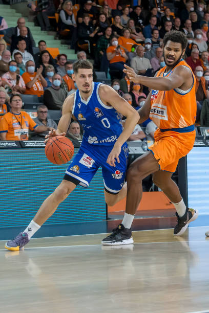 目睹国际球 目睹国际球