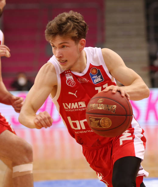 霍楠加盟四 霍楠加盟四